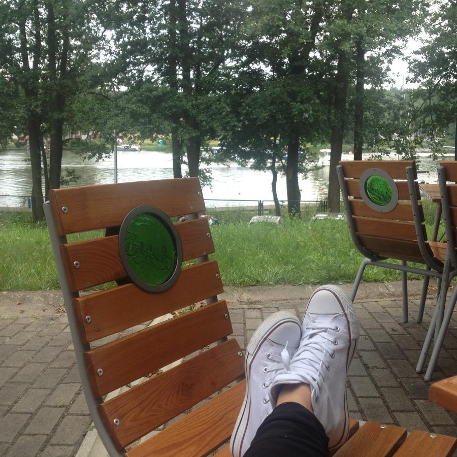 Osrodek Szkoleniowo - Wypoczynkowy Guzianka Hotell Ruciane-Nida Exteriör bild